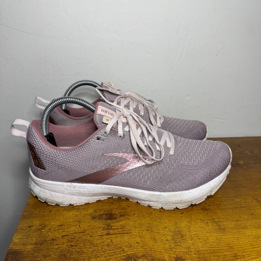 Brooks Revel 4 Running Shoes Womens Size 9.5 Mauve 1203371B286